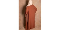Kimono with tied sleeves in brown